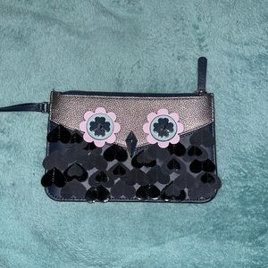 🩵Kate Spade Penguin Wristlet